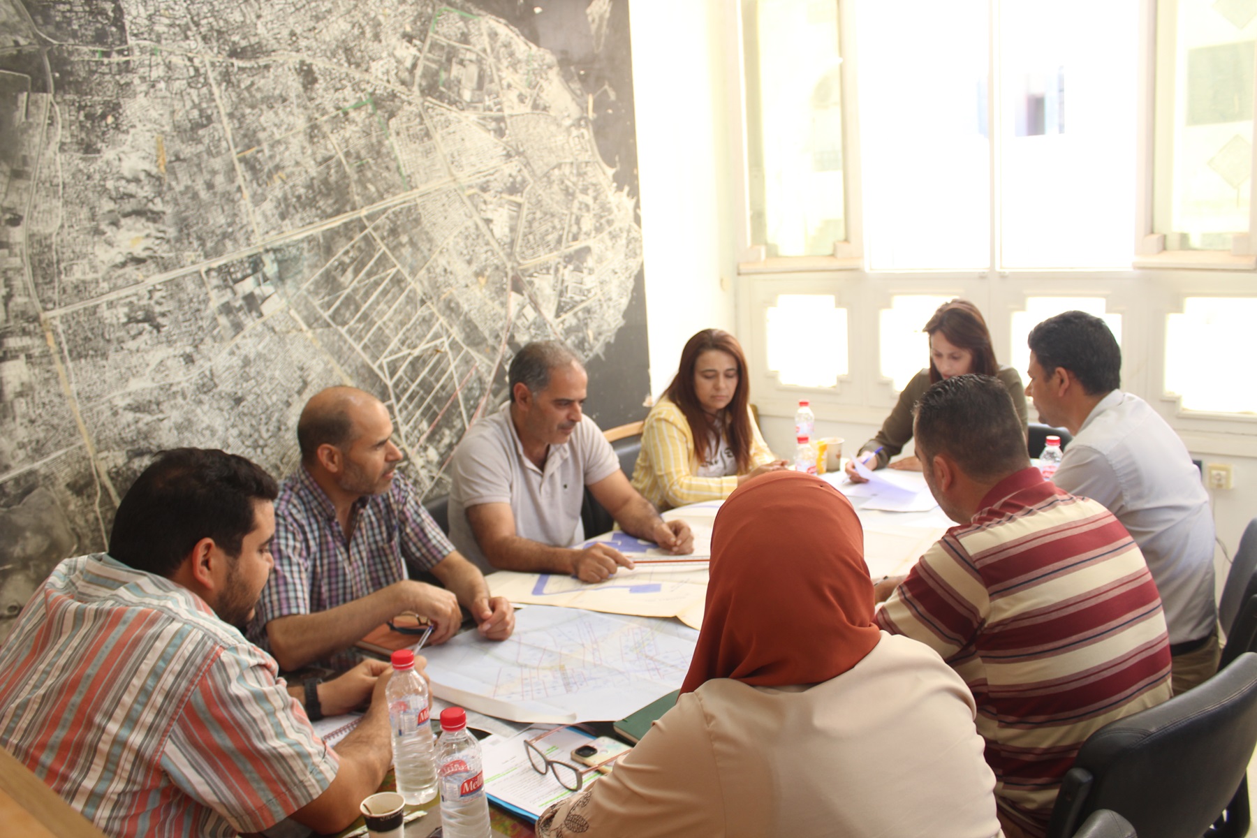 في إطار التنسيق مع وكالة حماية وتهيئة الشريط الساحلي والوكالة العقارية للسياحة والادارة الجهوية للتجهيز، انعقدت اليوم الجمعة 14 جوان 2024 جلسة عمل للنظر في وضعيات كائنة بالمنطقة السياحية الدخيلة المنستير.